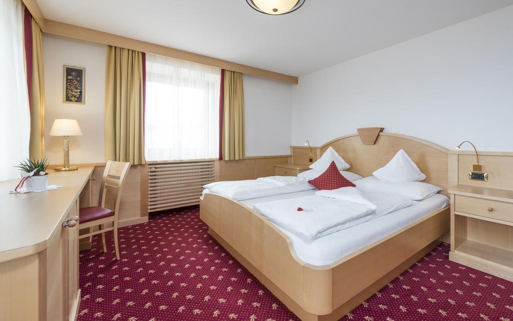 Hotel Schoenblick مارانزا الغرفة الصورة